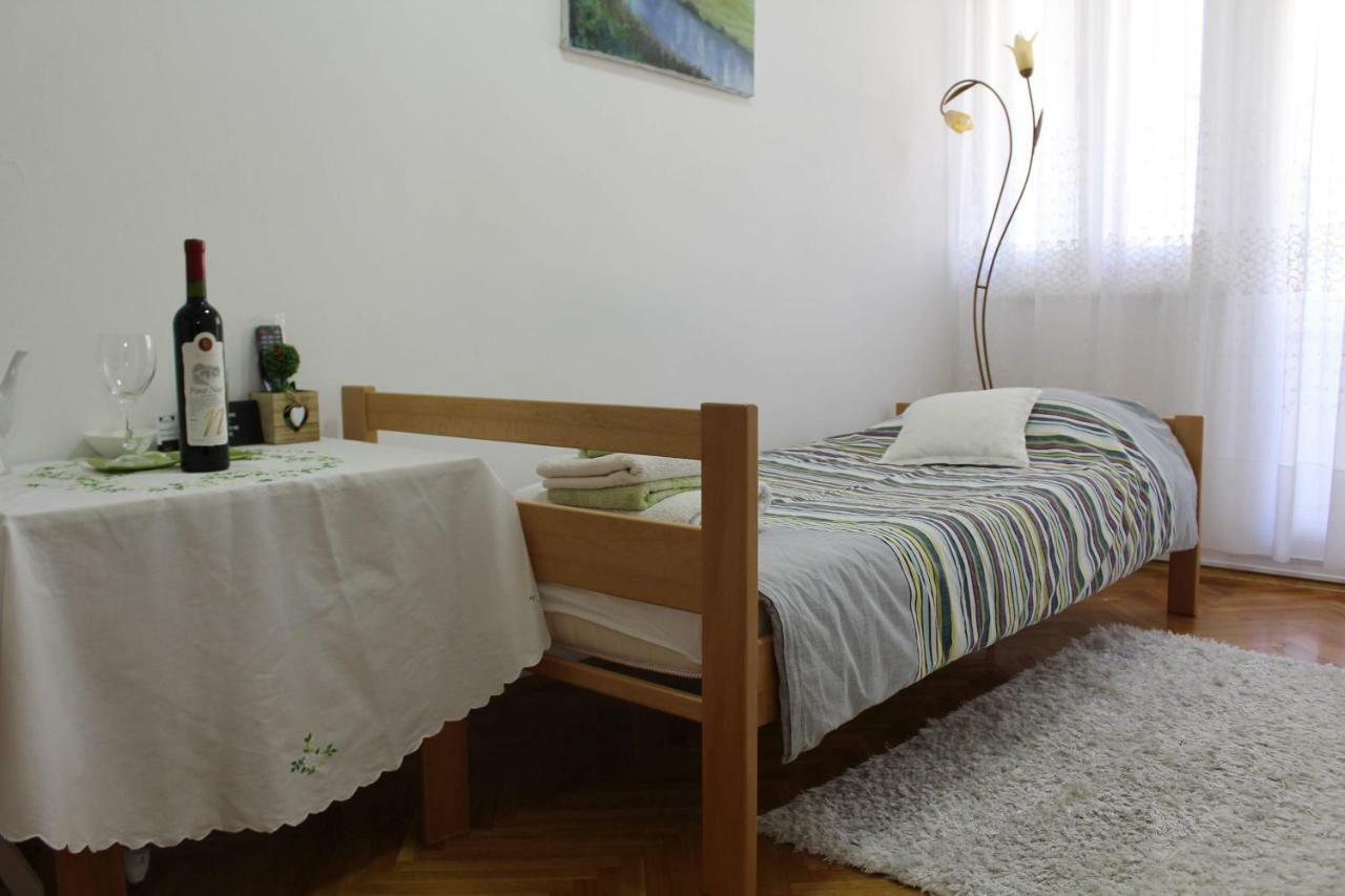 Full View Hotel Мостар Екстериор снимка